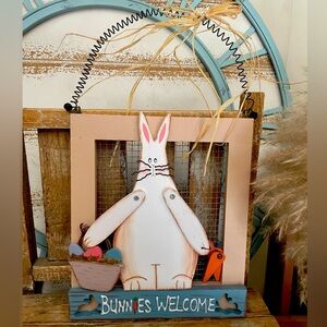 EASTER BUNNIES WELCOME WALL HANGING BUNNY RABBIT SIGN NEW!